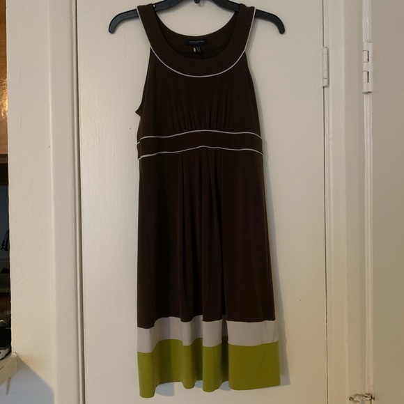 Banana Republic Dresses & Skirts - Banana Republic Midi Colorblock Sleeveless Dress